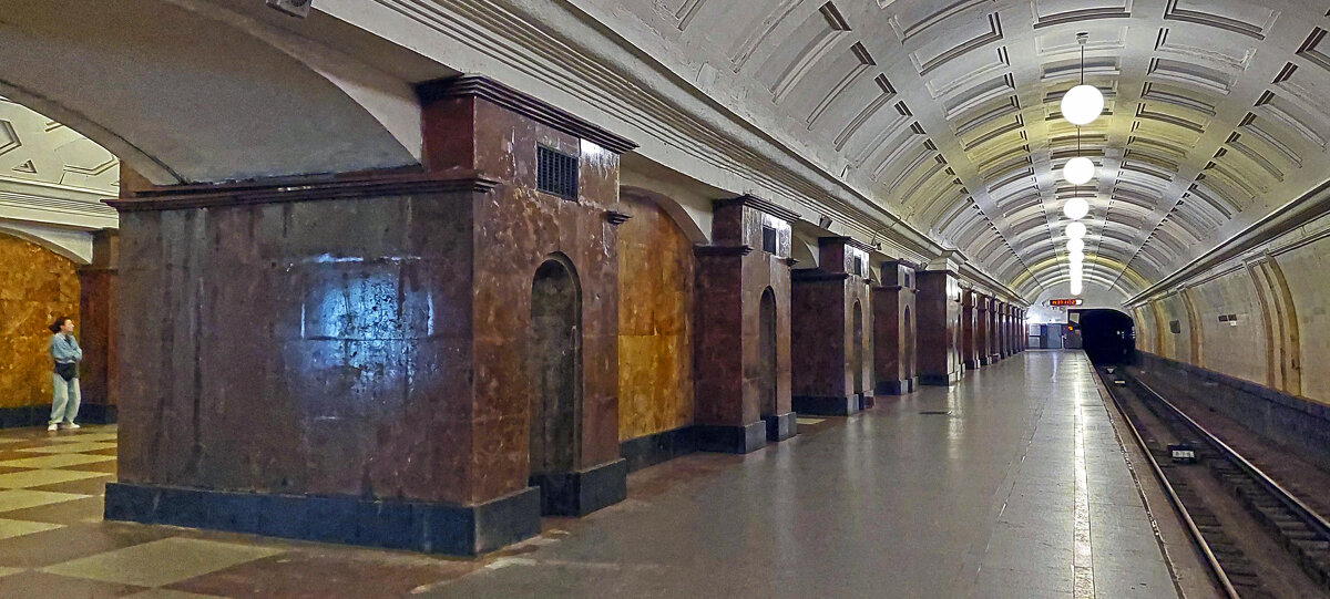 Красные ворота - ИРЭН@ .