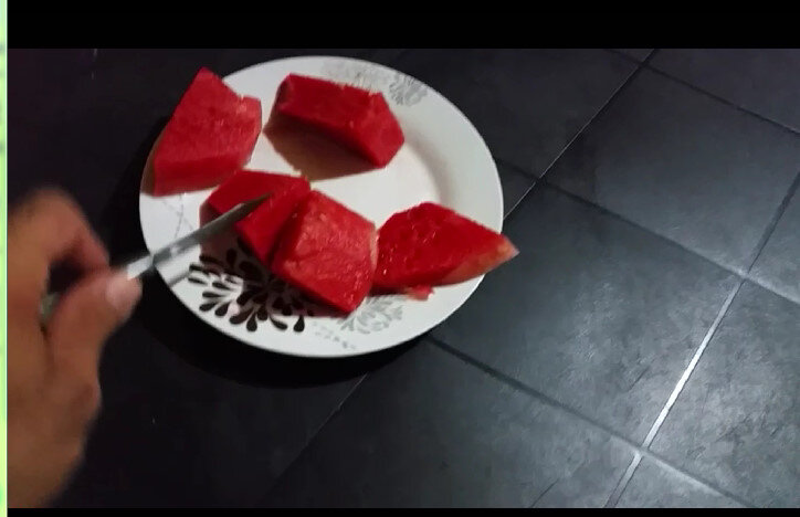 113 (83) - CLOSE WAYS ALL