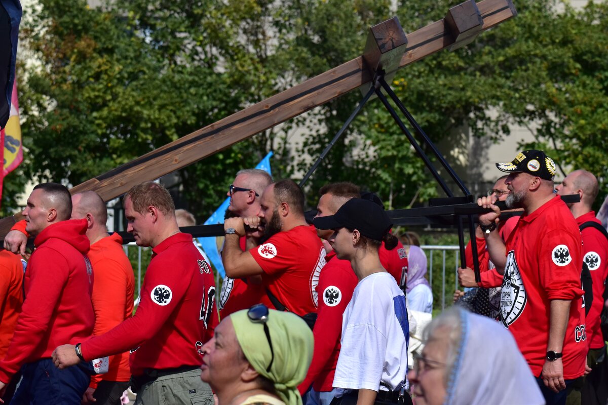 Общемосковский крестный ход. 07.09.2025 - Наталья Вязигина Общемосковский крестный ход. 07.09.2025 - Наталья Вязигина