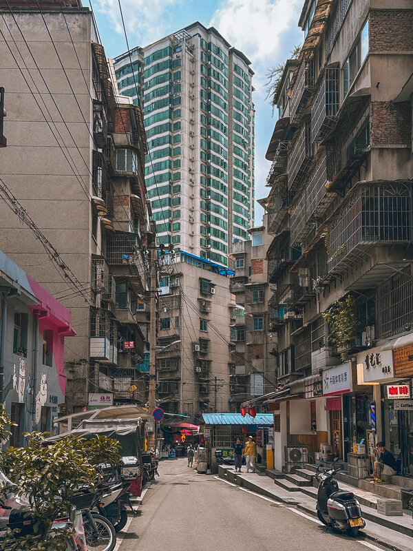 Старый жилой квартал в Гуйяне, Китай - Дмитрий Старый жилой квартал в Гуйяне, Китай - Дмитрий