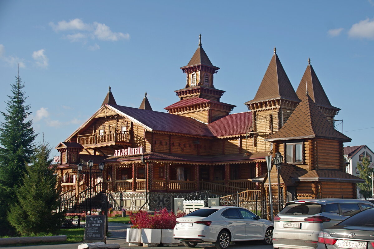 Деревянное зодчество - Сергей Швечков