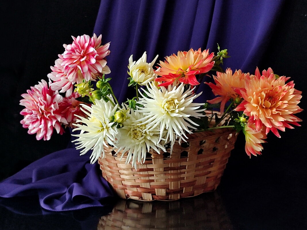 Георгинов букетик - Валентина Богатко 