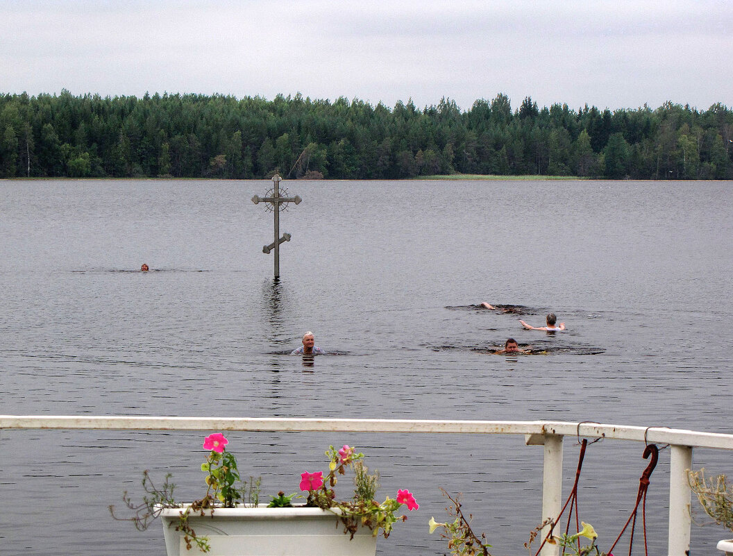 Святой крест на Дымском озере - Александр Ильчевский 