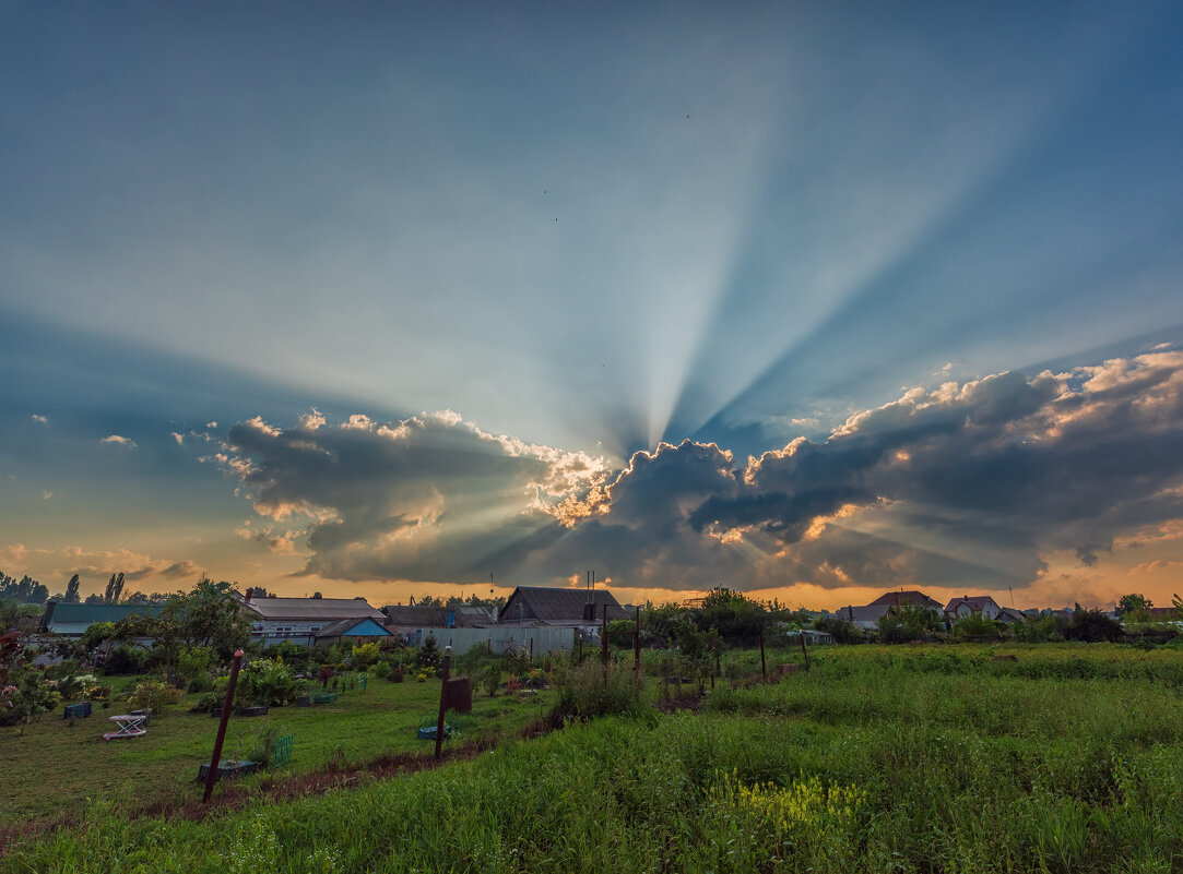 вечерние лучи - Виталий Емельянов