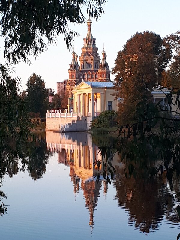 Петергоф. Храм св.Петра и Павла - Надежда 