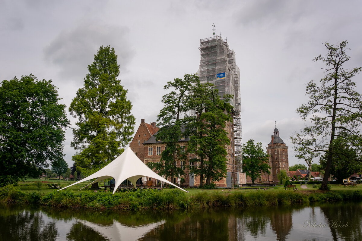 Замок в Райсфельде... - Николай Гирш Замок в Райсфельде... - Николай Гирш