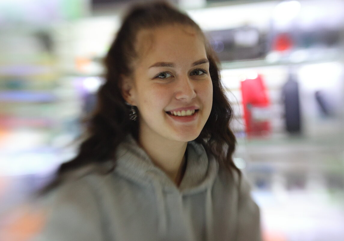 Незнакомка.Мимолётность... - Владилен Панченко