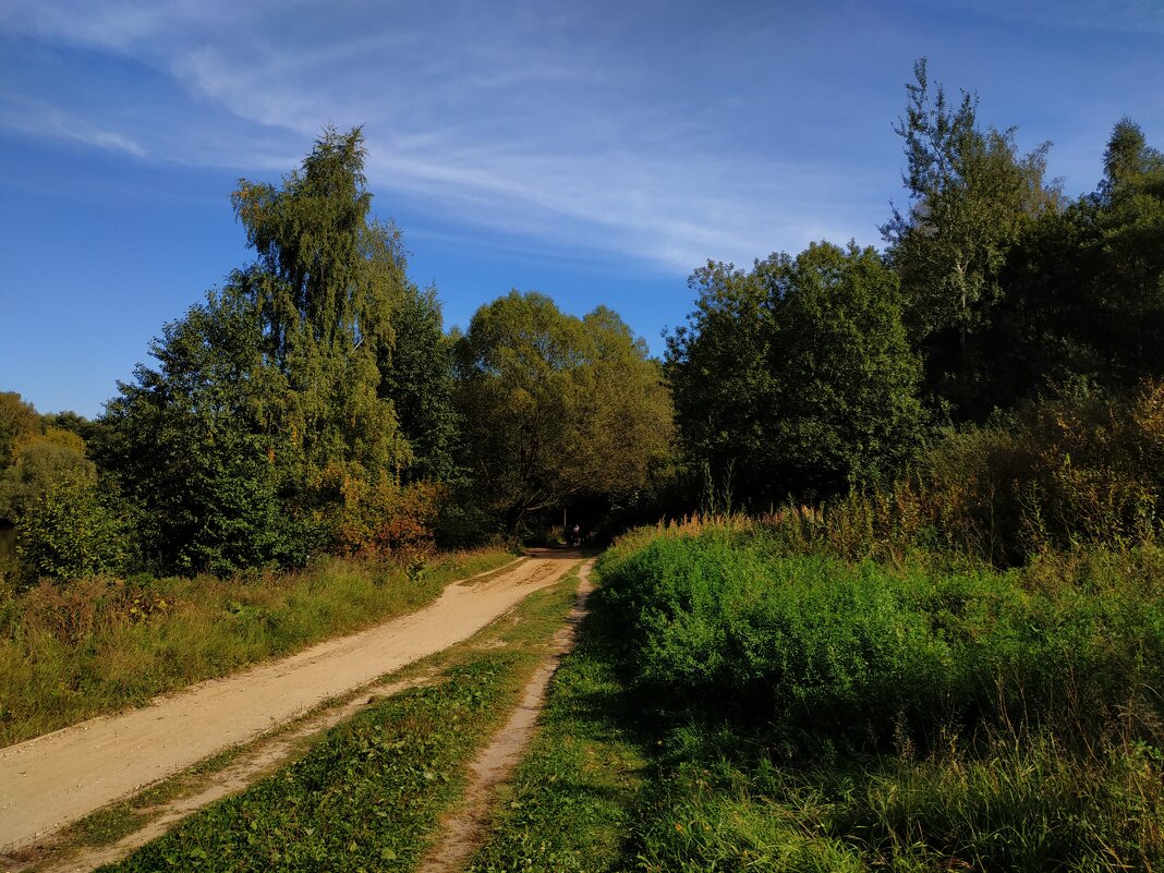 Бабье лето продолжается - Андрей Лукьянов