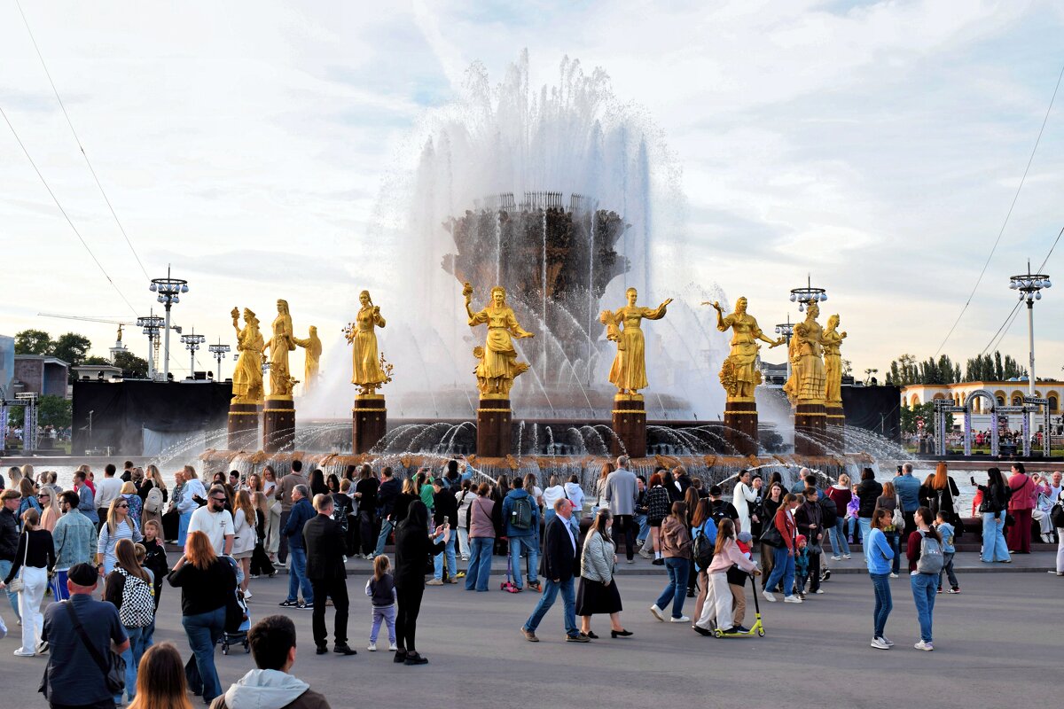 Праздник на главной выставке страны. - Татьяна Помогалова