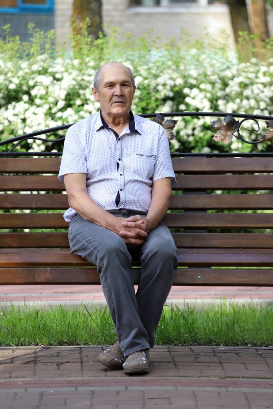 LM - Андрей Л. В.