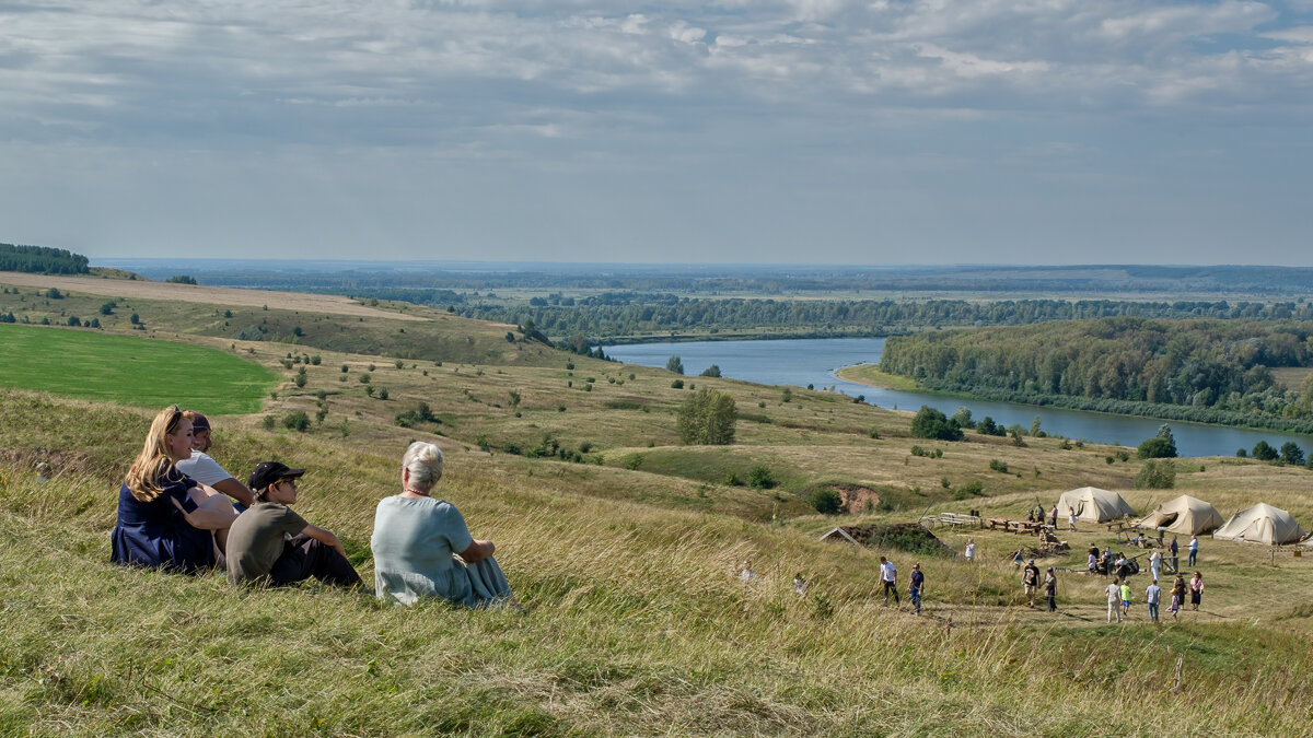 Парк «Бирская крепость». Фестиваль «Река времени». - Сергей Шатохин Парк «Бирская крепость». Фестиваль «Река времени». - Сергей Шатохин