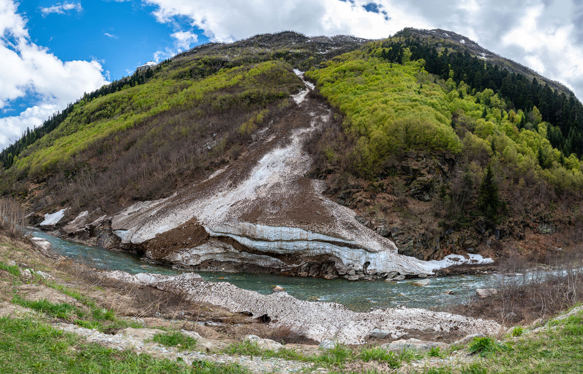 Весна в ущелье Гоначхир. Домбай, КЧР. - Дина Евсеева Весна в ущелье Гоначхир. Домбай, КЧР. - Дина Евсеева