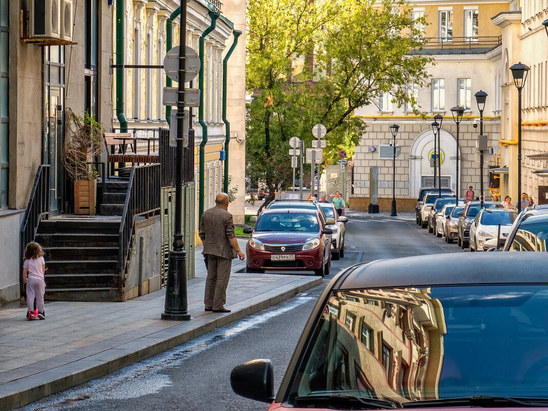 "По переулкам бродит лето...", Москва - Сергей Шатохин 
