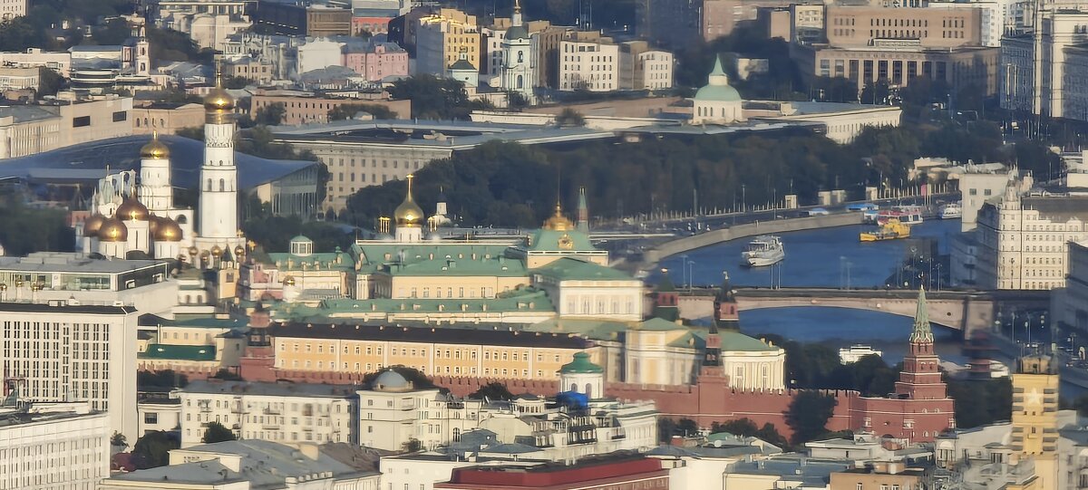 Кремль - <<< Наташа >>> Кремль - <<< Наташа >>>