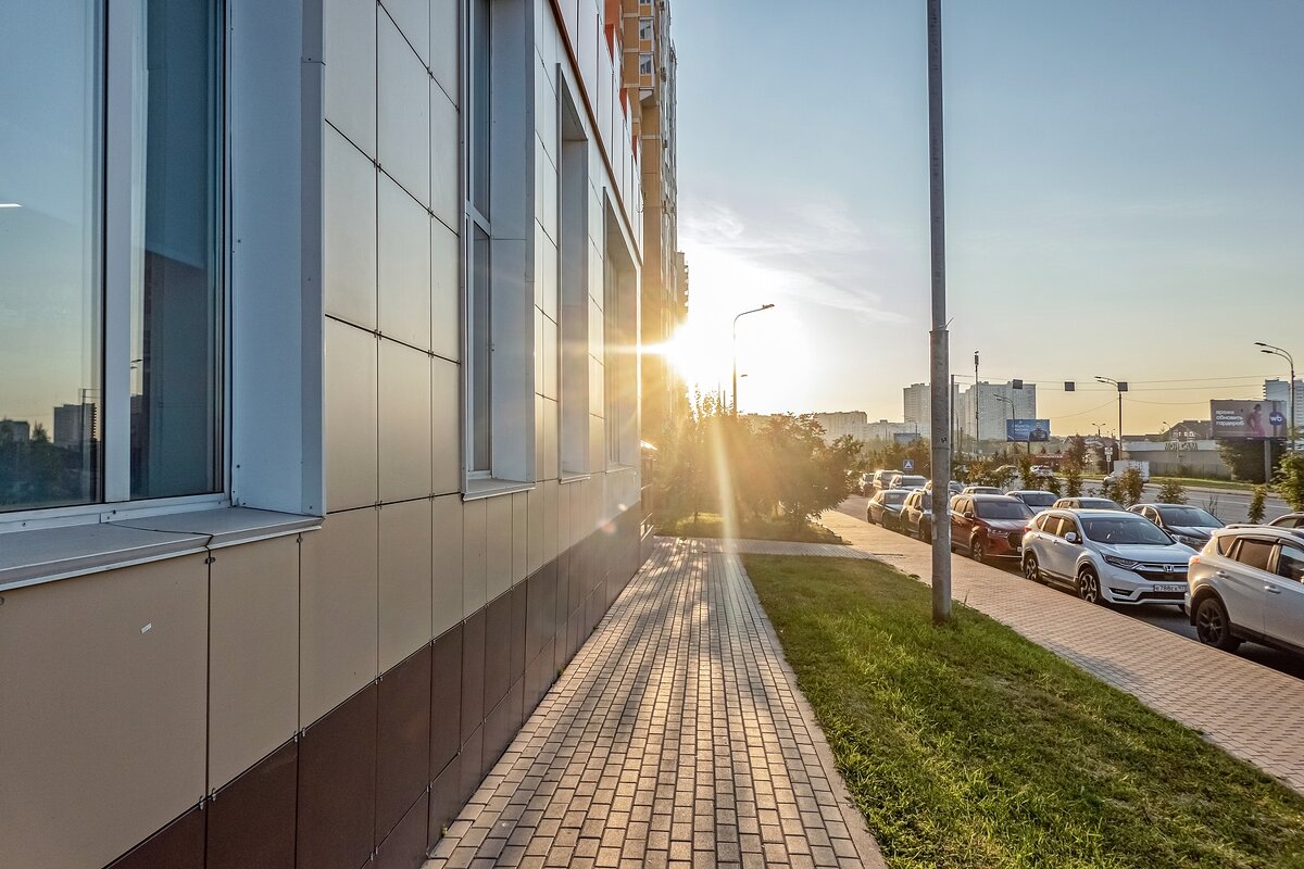 Утренний городской пейзаж - Валерий Иванович