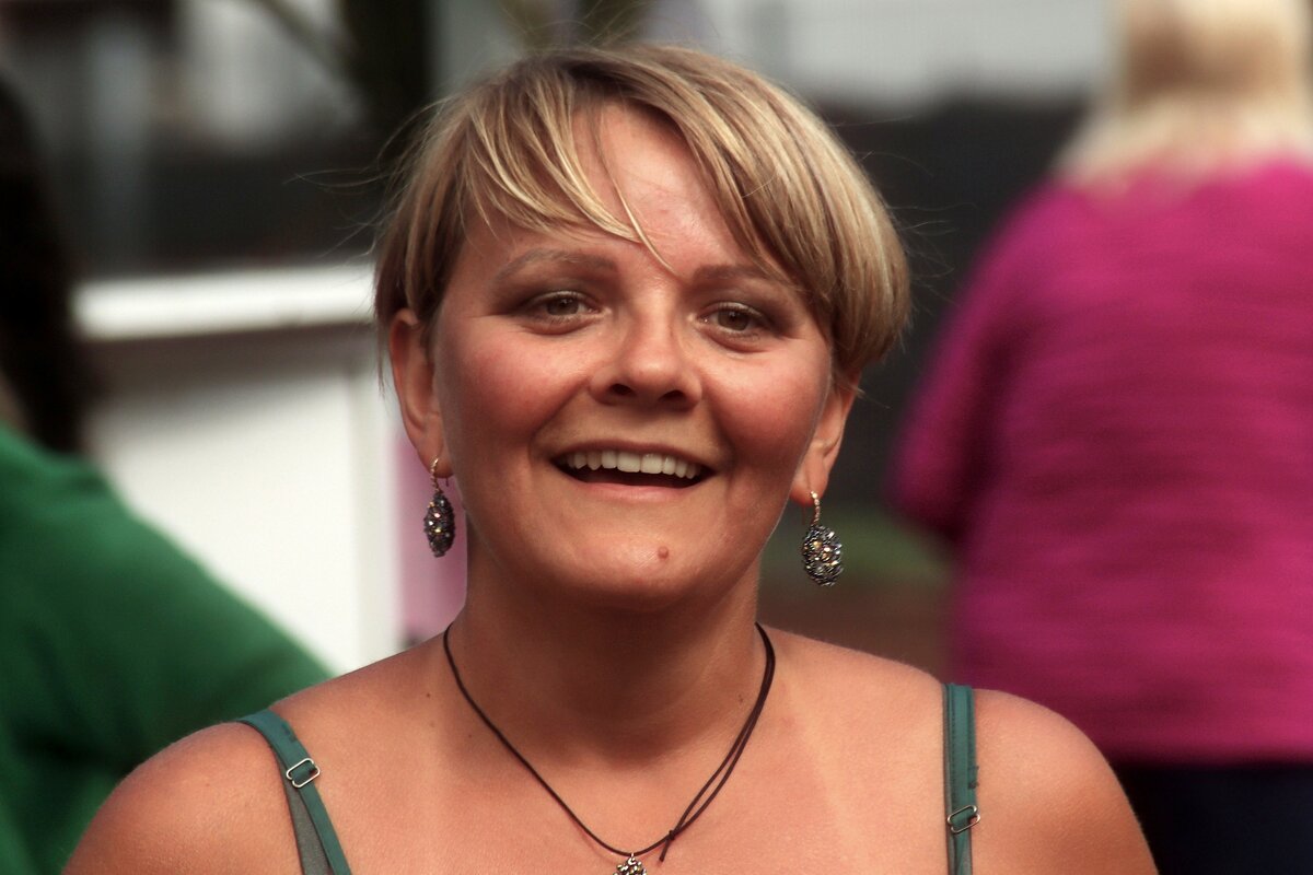 Улыбчивая - Юрий. Шмаков