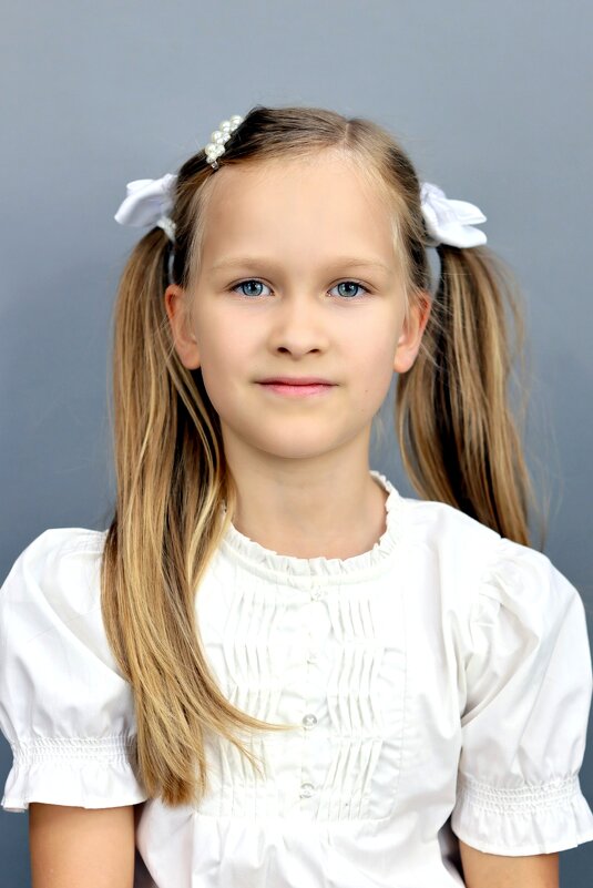 портрет - Александра Николаева