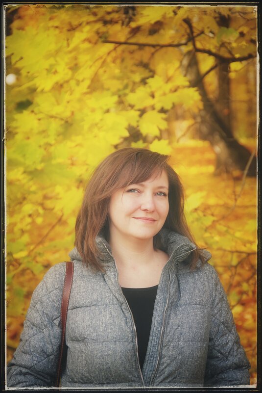 На фоне красок осени... - Руслан 