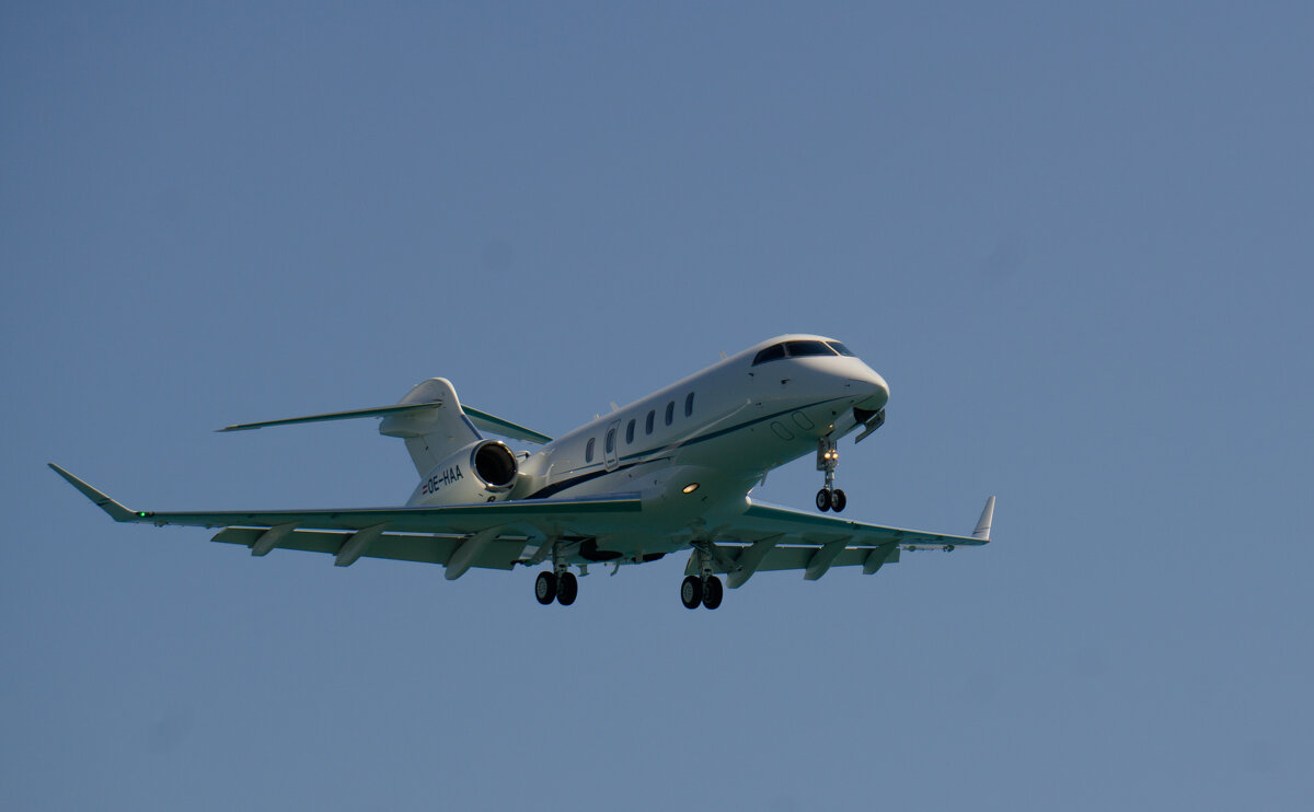 Ларнака LCLK Final approachудалитьредактировать - Андрей 