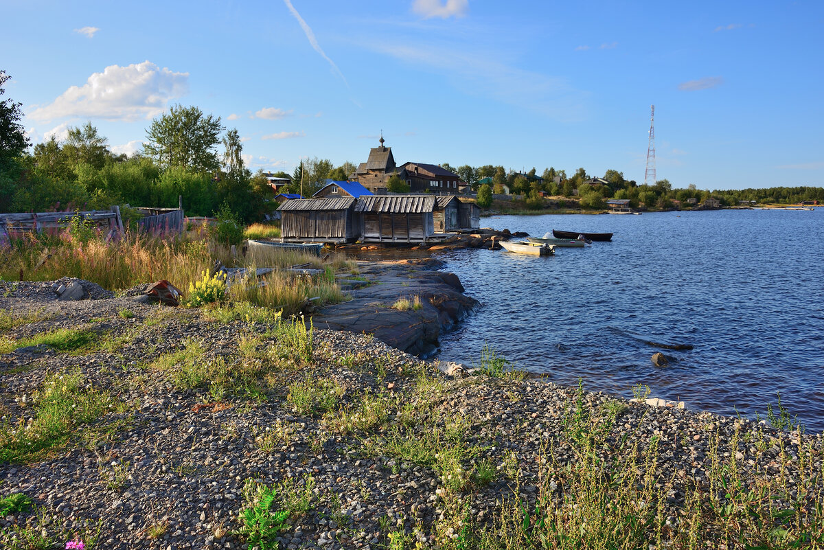 *** - Александр Хаецкий