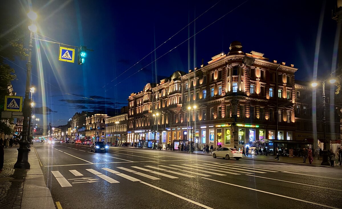 Повседневная жизнь на Невском - Alexey YakovLev