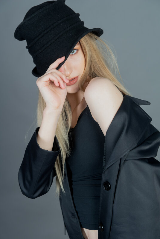 Вика - Михаил Трофимов