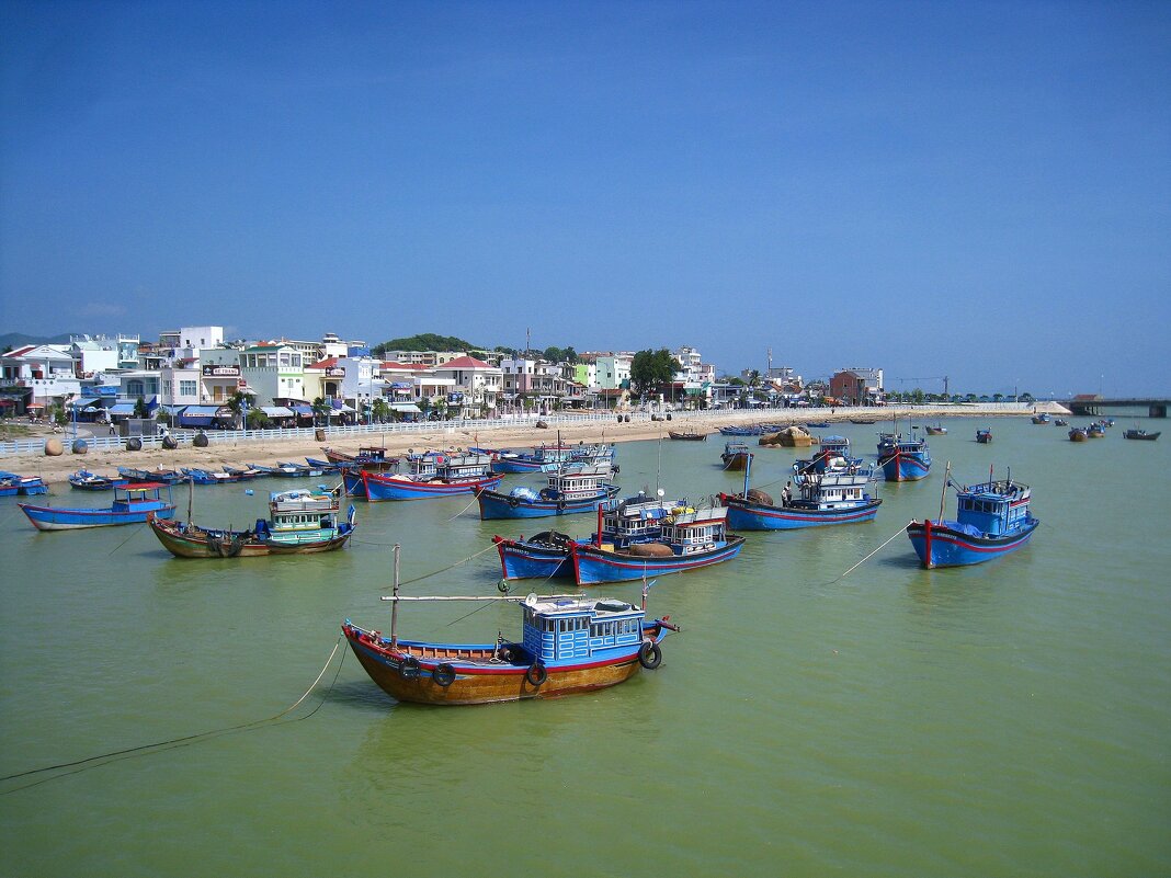 Вьетнамский рыболовный флот. - unix (Илья Утропов)