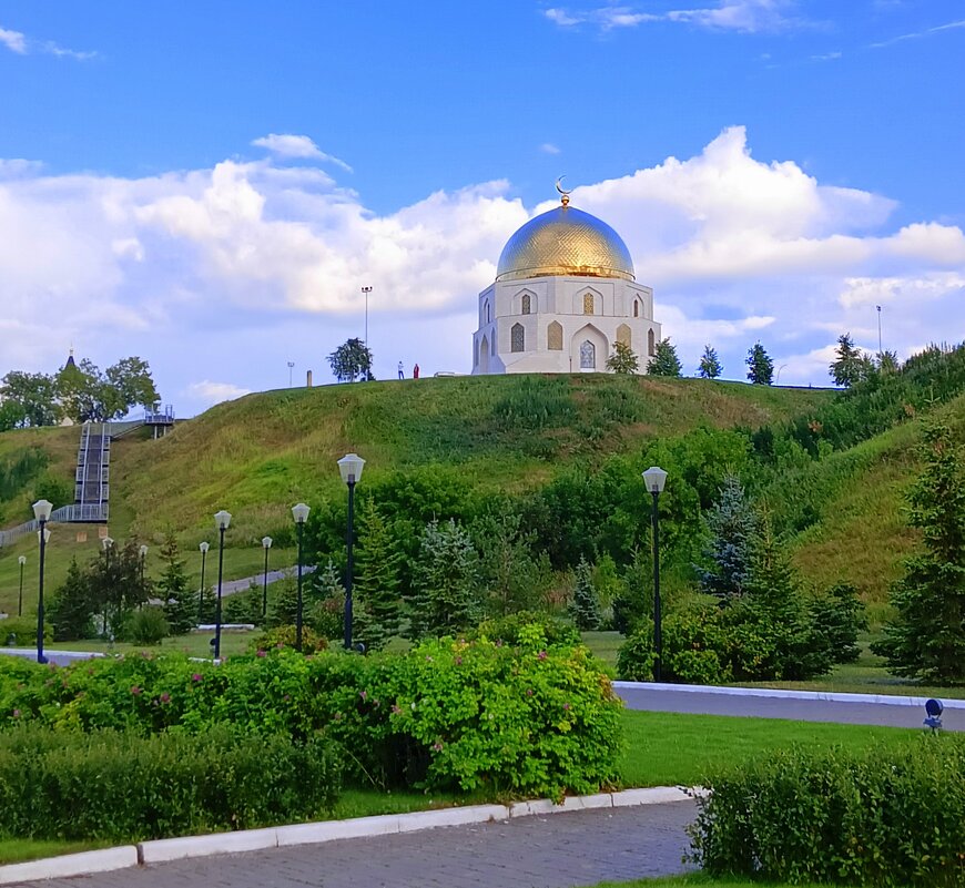 Памятный знак в честь принятия ислама волжскими булгарами в 922 году - Марина Валиуллина Памятный знак в честь принятия ислама волжскими булгарами в 922 году - Марина Валиуллина