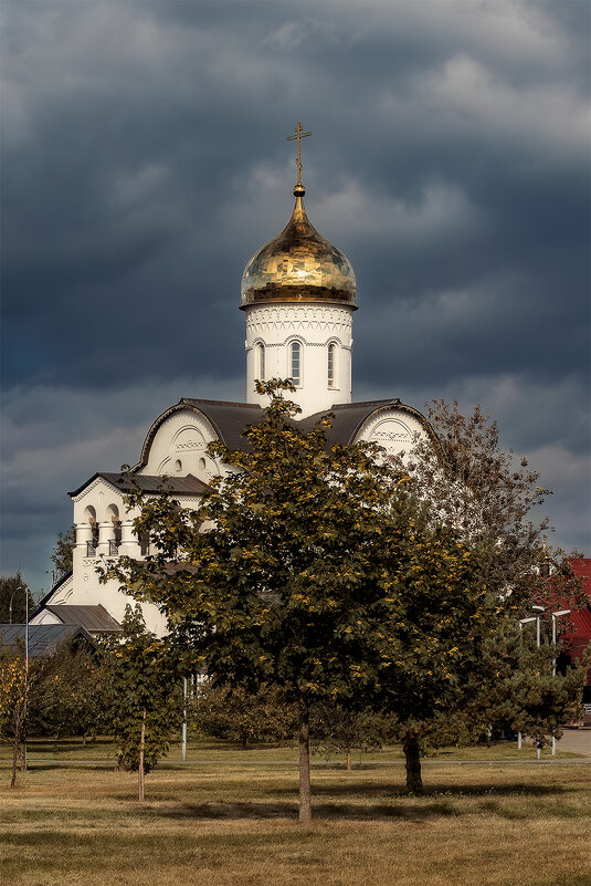 к Храму - Michel 