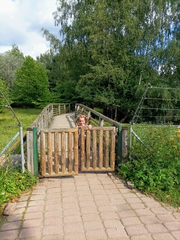 А туда я схожу без вас, я большая ) - Veera V