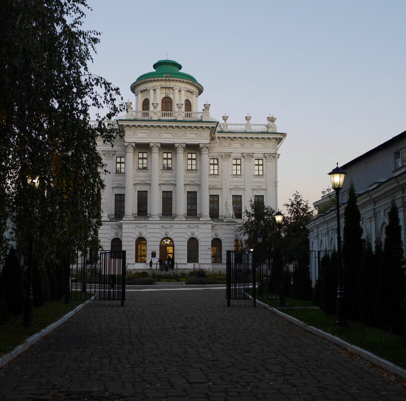 Дом Пашкова - Наталья Rosenwasser