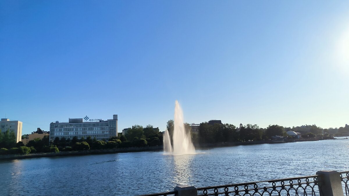 Фонтан в заливе Салакка-Лахти. - Ольга 