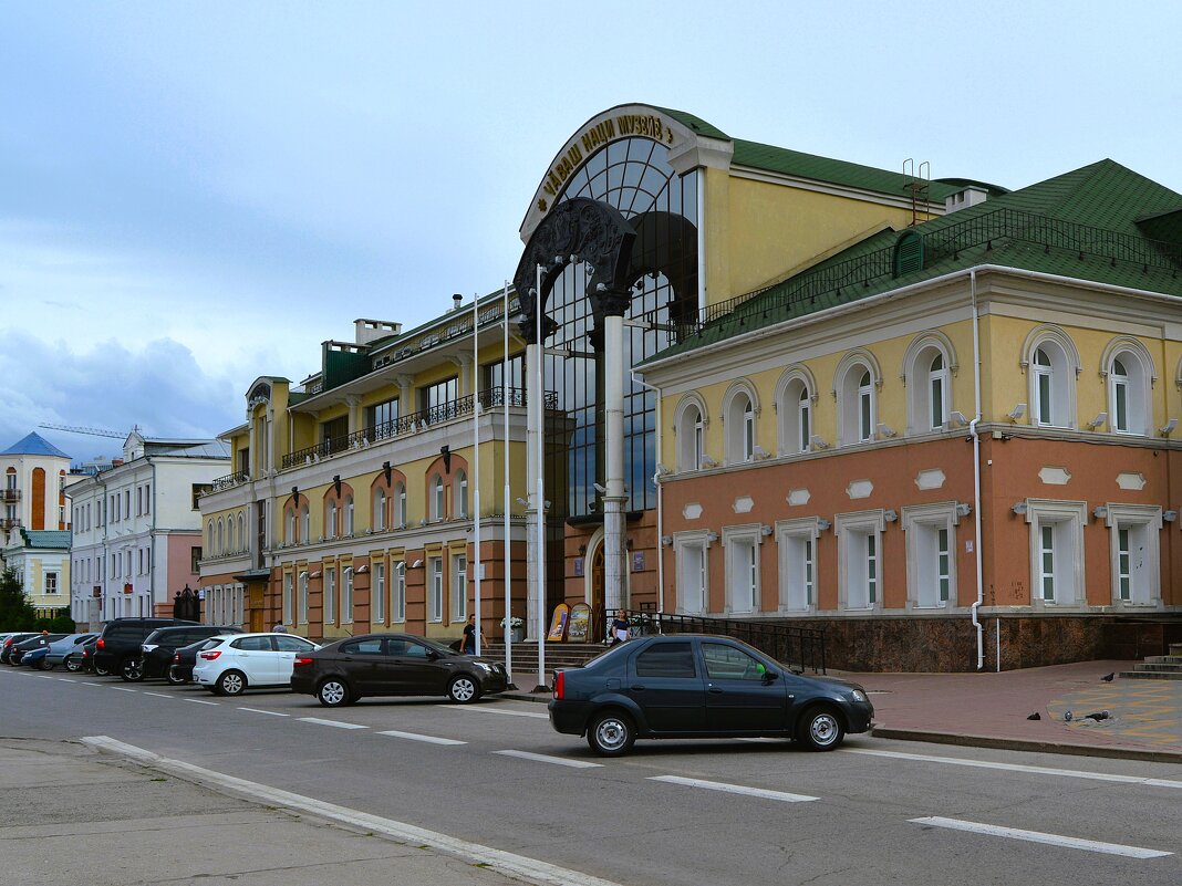 Чебоксары. Чувашский национальный музей. - Пётр Чернега