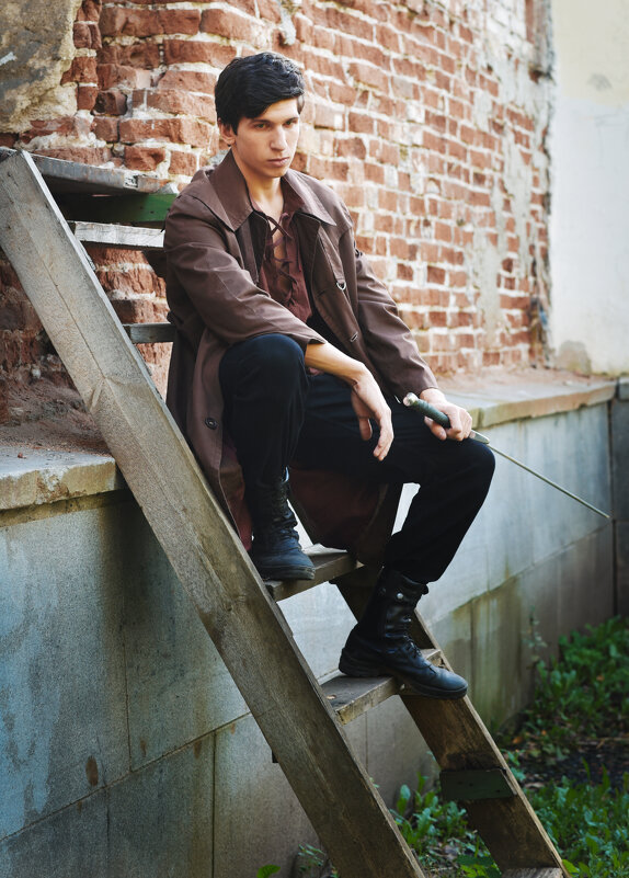 МУЖСКОЙ ПОРТРЕТ - ura Зелев