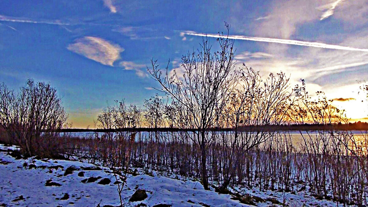 Октябрь...Закатное небо над Юганской Обью! - Владимир 