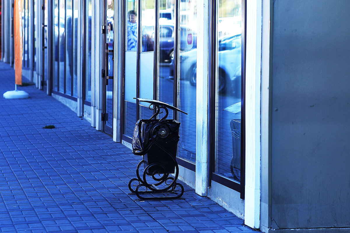 Урна - Юрий Гайворонскiий