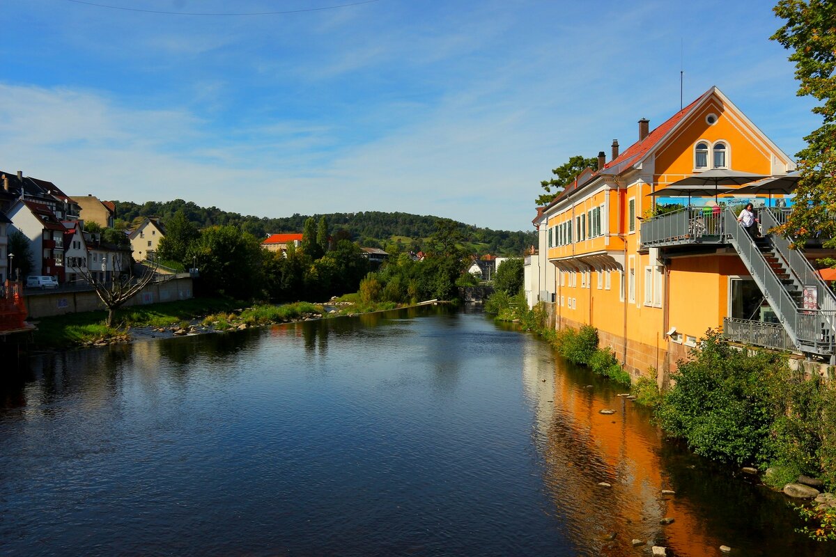 Город у реки - Юрий. Шмаков