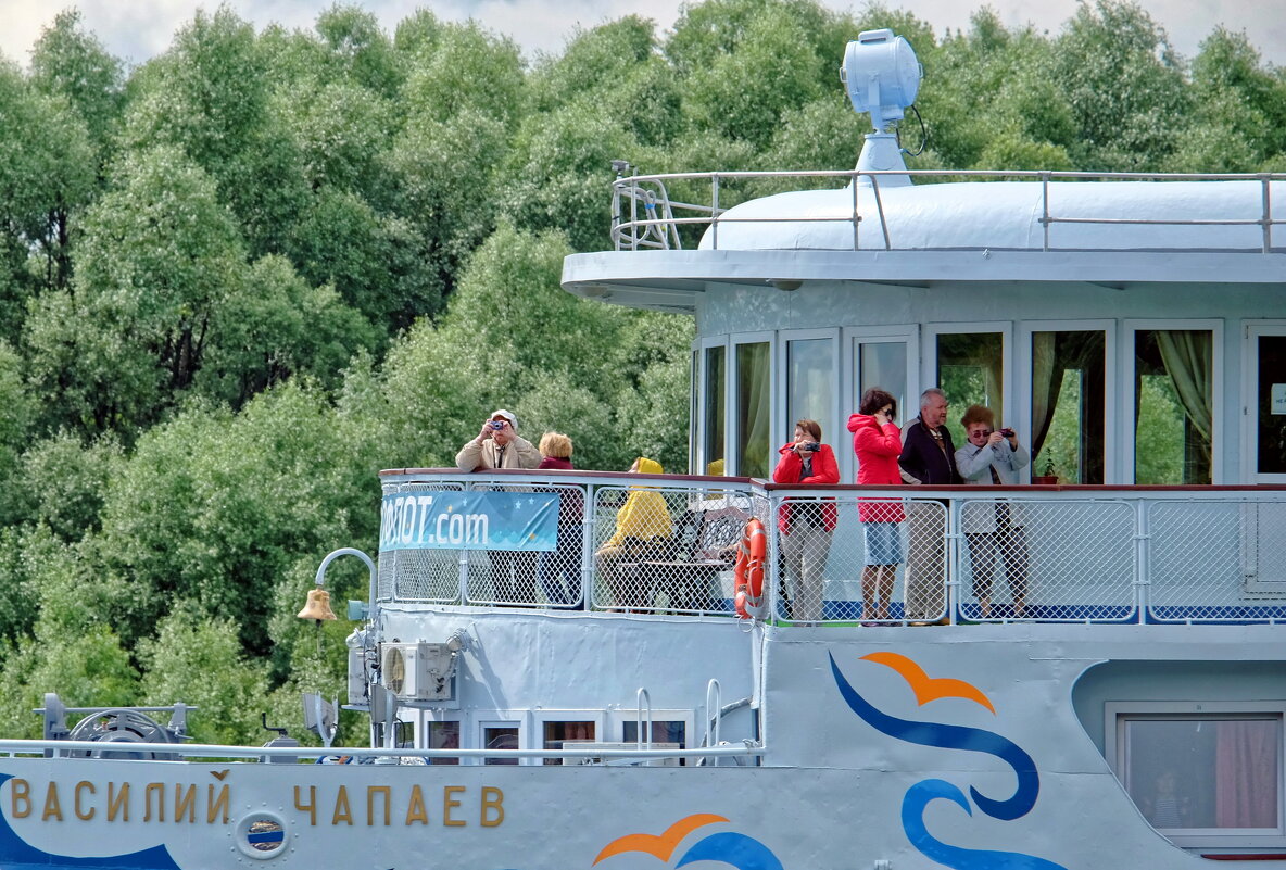 На верхней палубе - Валерий Судачок