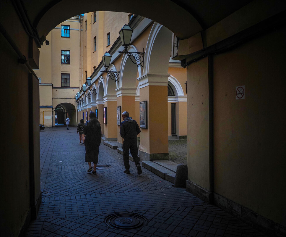 Дворы Капеллы - Магомед .