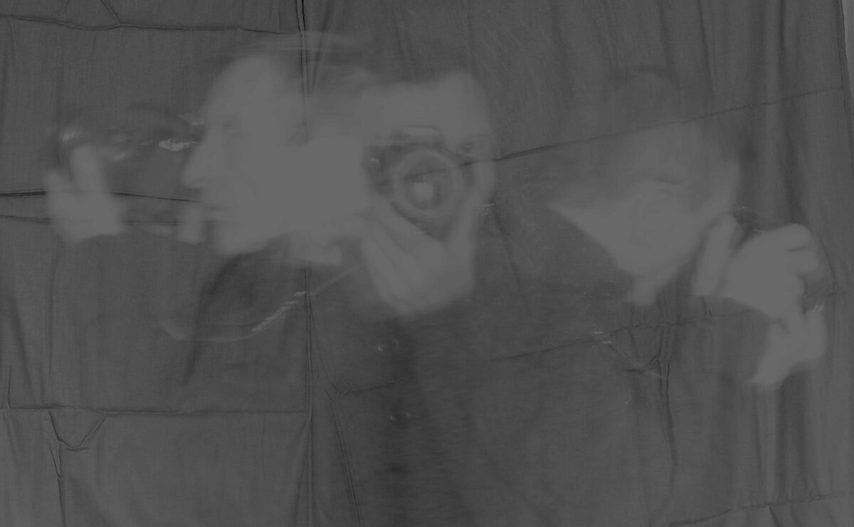 Мы здесь! Или призрак фотографа. - Василий Палий