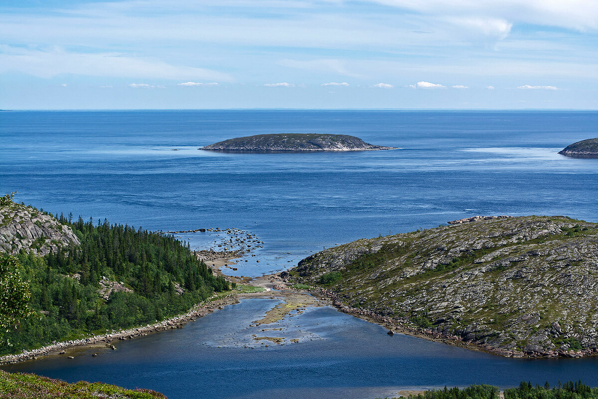 Между небом и землей - Регина Между небом и землей - Регина