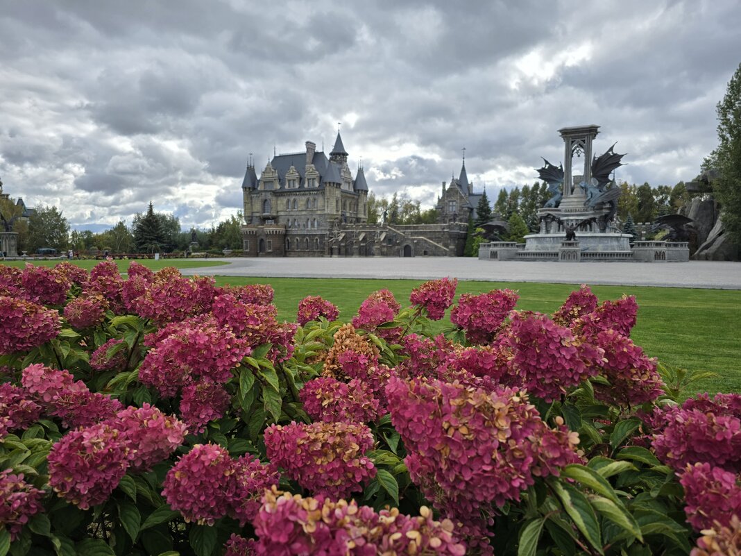 Замок Гарибальди - Рустам Кашапов