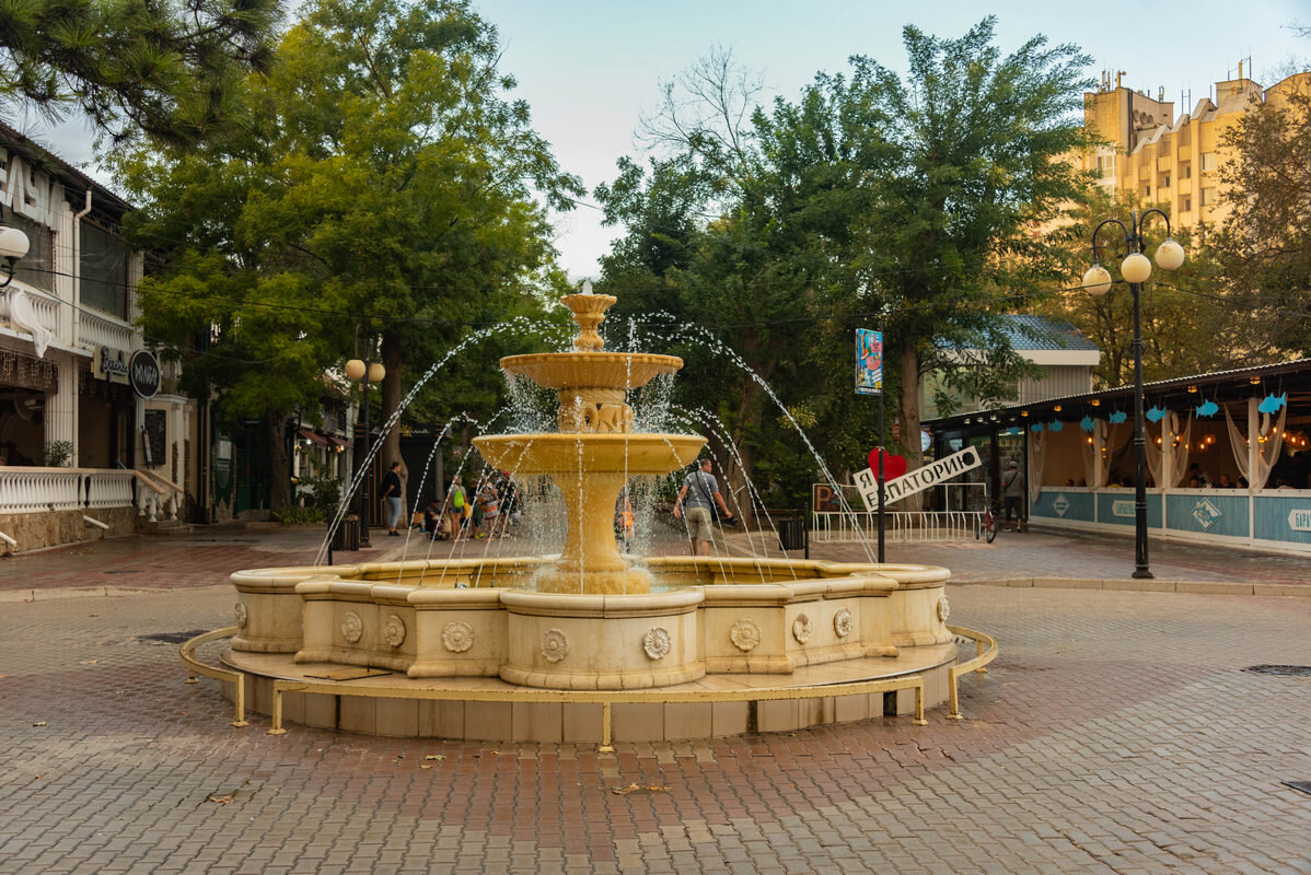 фонтан - Дмитрий Лупандин