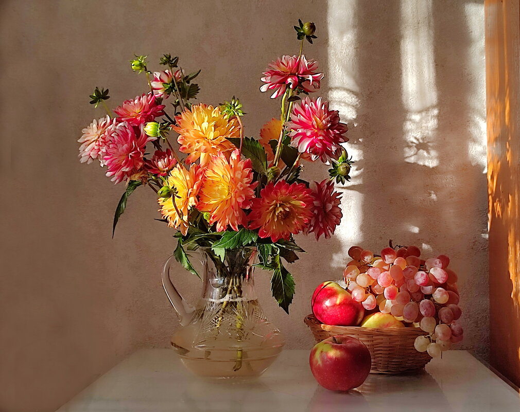 Ещё сентябрь - Валентина Богатко 