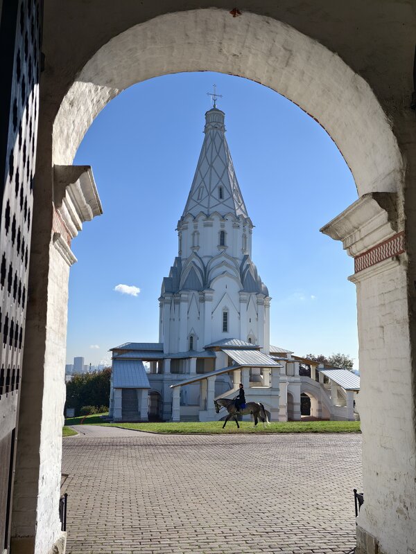 Церковь Вознесения Господня в Коломенском - <<< Наташа >>> Церковь Вознесения Господня в Коломенском - <<< Наташа >>>