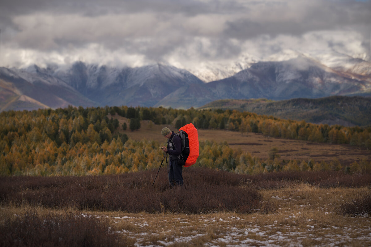* - Александр Иванов