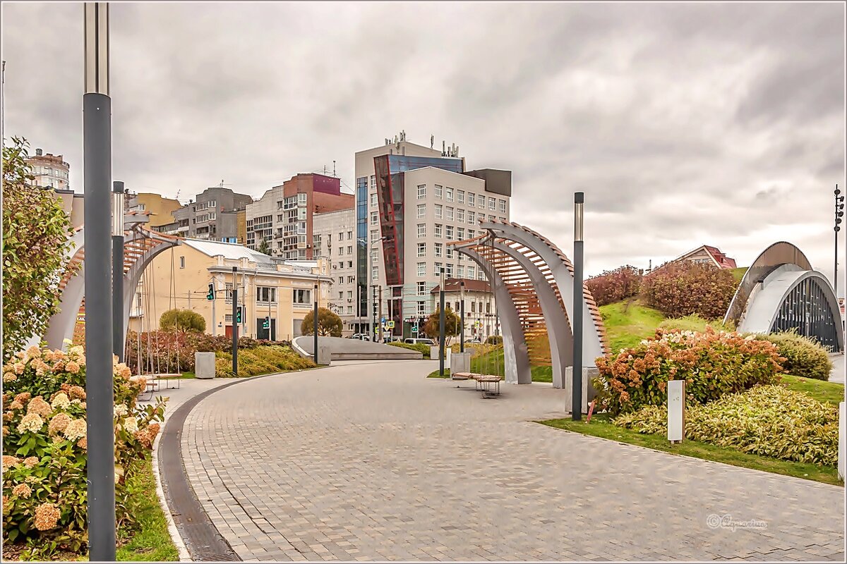 Первый день октября - Aquarius - Сергей Первый день октября - Aquarius - Сергей