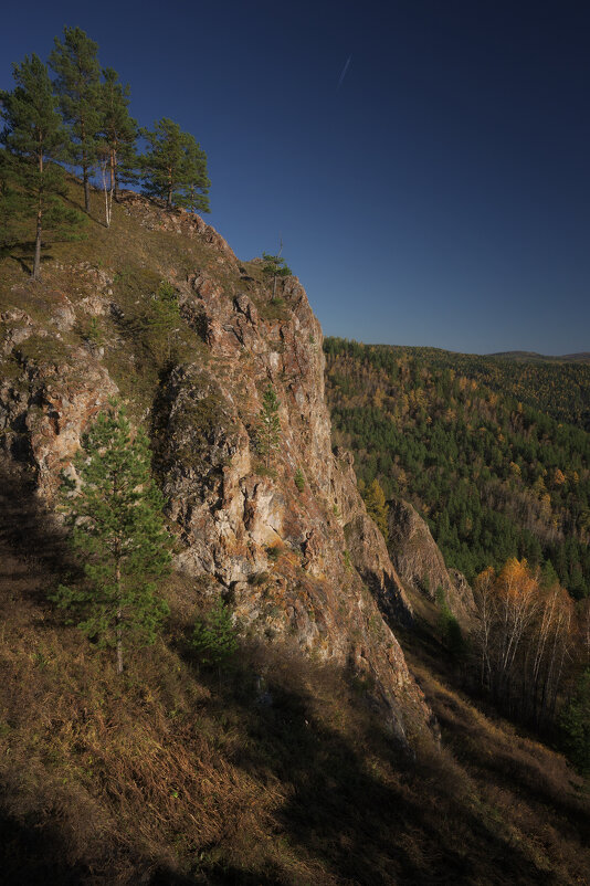 * - Александр Иванов