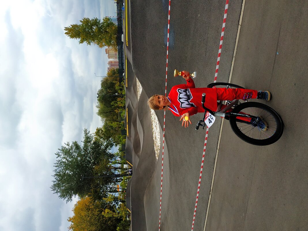 Люди рядом: чемпионка. :-) - Андрей Лукьянов