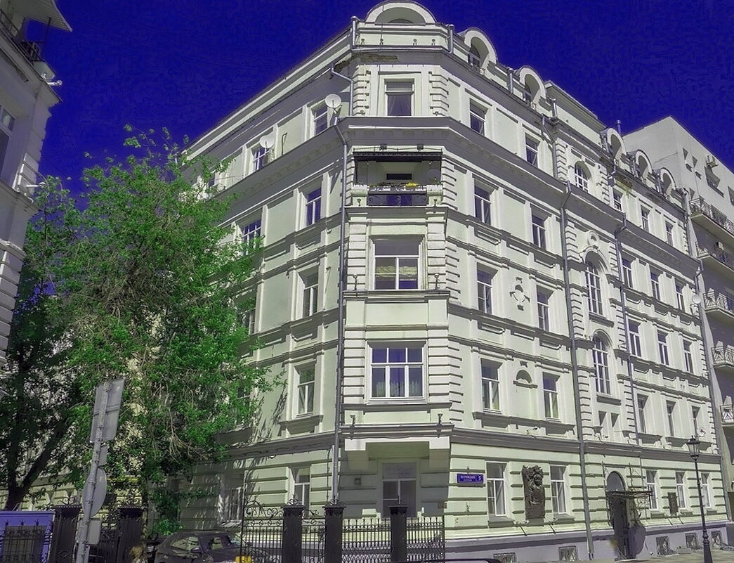 Прогулка по Москвее. Петровский пер., д.5 - Ольга Довженко